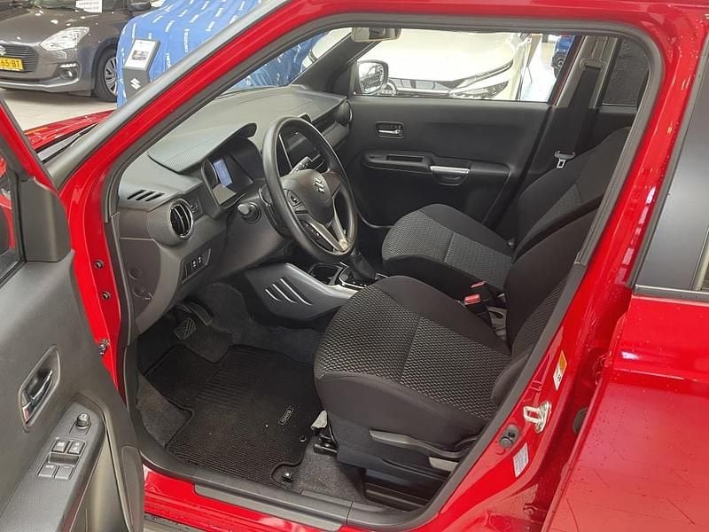 Occasion Suzuki Ignis 90 PK (66 kW) 2025 Rood Hatchback