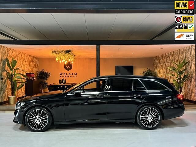 Zwart Occasion 2019 Mercedes 200 Stationwagen | € 29.990 (Super prijs) - Afbeelding 1/4