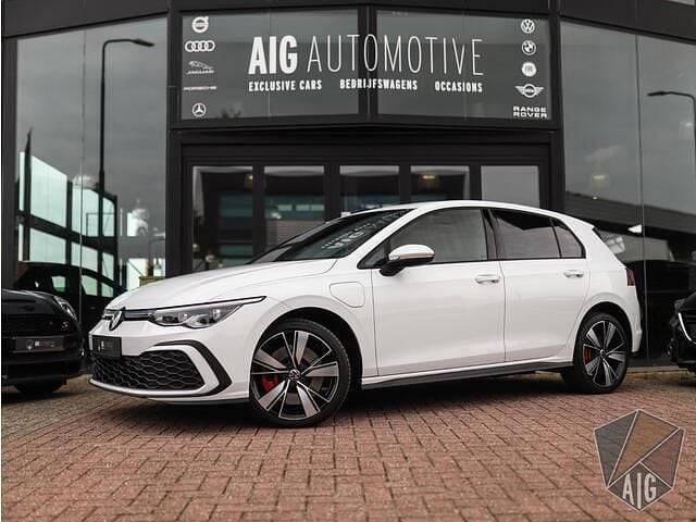 Wit Gebruikt 2022 VW Golf VIII GTE Hatchback | € 27.950 (Goede deal) - Afbeelding 1/4