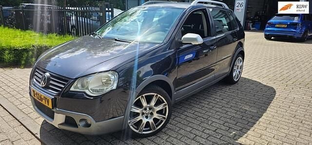 Zwart Gebruikt 2006 VW Polo Cross Hatchback | € 2.750 (Goede deal) - Afbeelding 1/4