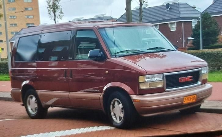Gebruikt 1998 Chevrolet Astro MPV | € 5.200 - Afbeelding 1/4