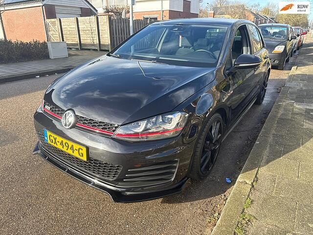 Zwart Occasion 2014 VW Golf VII GTI Hatchback | € 12.750 (Super prijs) - Afbeelding 1/4