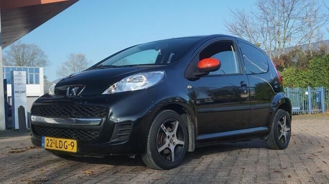 Occasion Peugeot 107 68 PK (50 kW) 2010 Zwart Hatchback