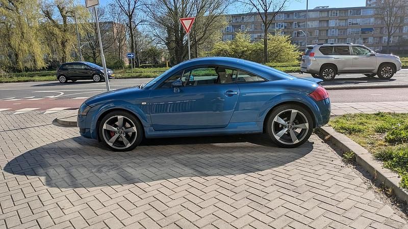 Blauw Gebruikt 2001 Audi TT Coupé | € 4.550 (Eerlijke prijs) - Afbeelding 1/4