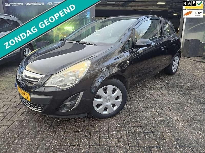 Zwart Gebruikt 2013 Opel Corsa Edition Hatchback | € 3.450 (Goede deal) - Afbeelding 1/2