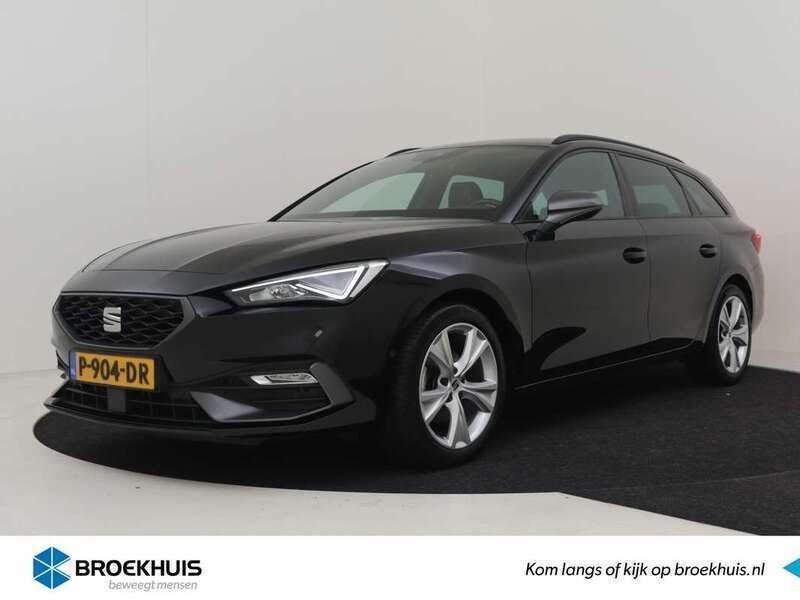 Zwart, metallic lak Gebruikt 2022 Seat Leon Business Stationwagen | € 21.400 (Eerlijke prijs) - Afbeelding 1/4