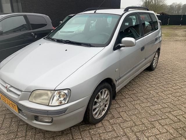 Occasion Mitsubishi Space Star Comfort Edition 98 PK (72 kW) 2002 Grijs (metallic) MPV
