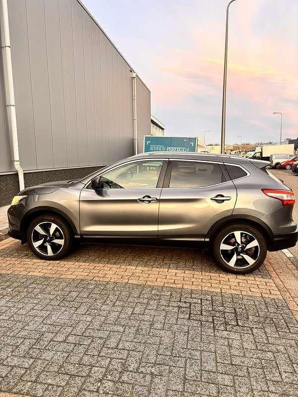 Occasion Nissan Qashqai Acenta 110 PK (80 kW) 2015 Grijs SUV