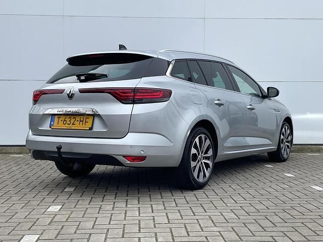 Occasion Renault Mégane GrandTour Techno 140 PK (102 kW) 2023 Gris highland (kqa) Stationwagen
