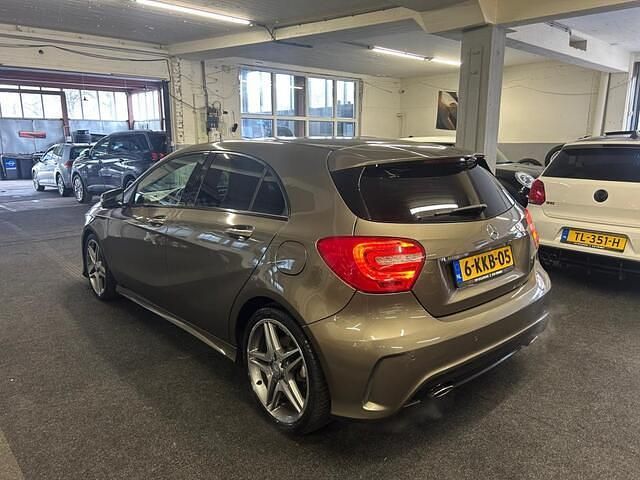 Occasion Mercedes A180 Prestige 123 PK (90 kW) 2013 Grijs Hatchback