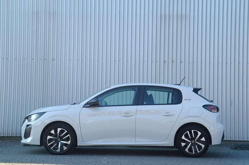 Occasion Peugeot 208 Style 101 PK (74 kW) 2025 Wit Hatchback
