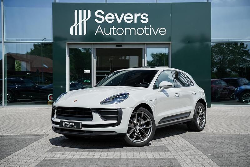 Grijs Gebruikt 2021 Porsche Macan SUV | € 74.988 - Afbeelding 1/4