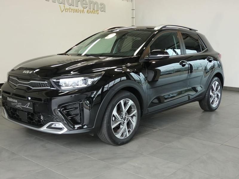 Zwart Gebruikt 2023 Kia Stonic GT-Line SUV | € 24.900 (Eerlijke prijs) - Afbeelding 1/4