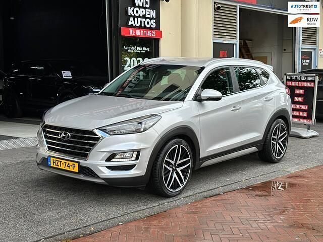 Grijs Gebruikt 2019 Hyundai Tucson Comfort SUV | € 19.750 (Eerlijke prijs) - Afbeelding 1/4