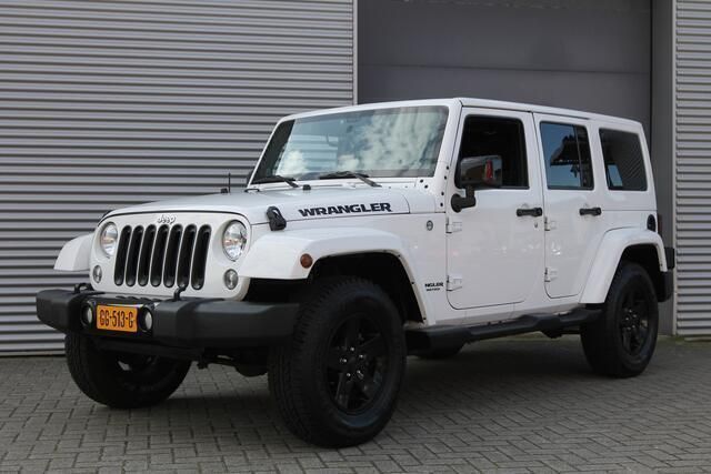 Wit Gebruikt 2014 Jeep Wrangler Unlimited Sahara SUV | € 36.999 (Eerlijke prijs) - Afbeelding 1/4