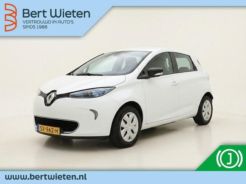 Occasion Renault Zoe Life 68 kW (93 PK) 2018 Wit (metallic) Hatchback