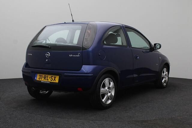 Occasion Opel Corsa 80 PK (58 kW) 2005 Blauw Hatchback