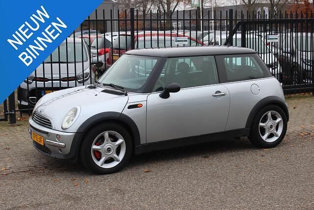 Grijs Gebruikt 2002 Mini ONE Salt Hatchback | € 600 (Super prijs) - Afbeelding 1/4