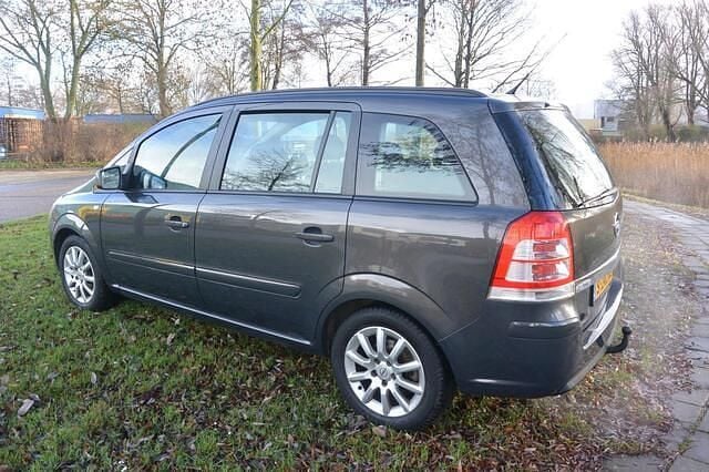 Occasion Opel Zafira Cosmo 116 PK (85 kW) 2013 Grijs MPV