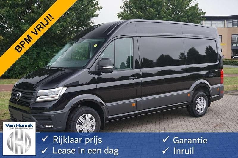Zwart Gebruikt 2024 VW Crafter Van | € 44.850 (Duur) - Afbeelding 1/4