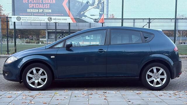 Occasion Seat Leon 102 PK (75 kW) 2007 Blauw Hatchback