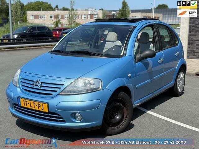 Blauw, metallic lak Gebruikt 2003 Citroën C3 Exclusive Hatchback | € 1.849 (Eerlijke prijs) - Afbeelding 1/4
