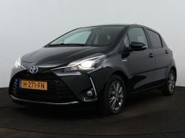 Zwart Gebruikt 2024 Toyota Yaris Hatchback | € 19.945 (Super prijs) - Afbeelding 1/3