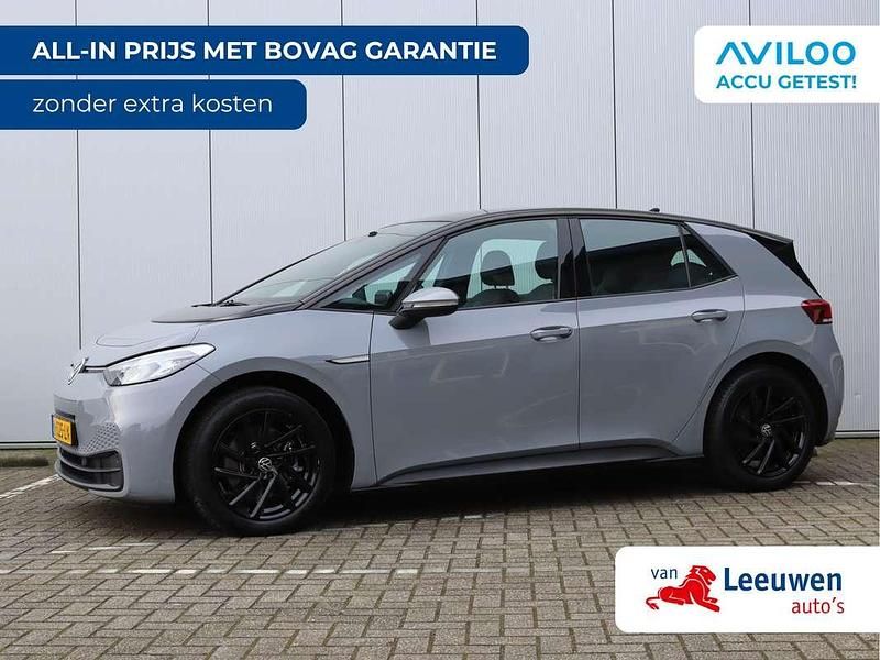 Grijs Gebruikt 2021 VW ID.3 Pure Hatchback | € 18.495 - Afbeelding 1/3