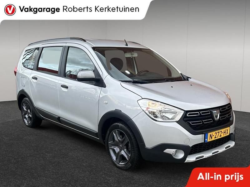 Grijs Gebruikt 2017 Dacia Lodgy Stepway MPV | € 11.490 (Eerlijke prijs) - Afbeelding 1/4