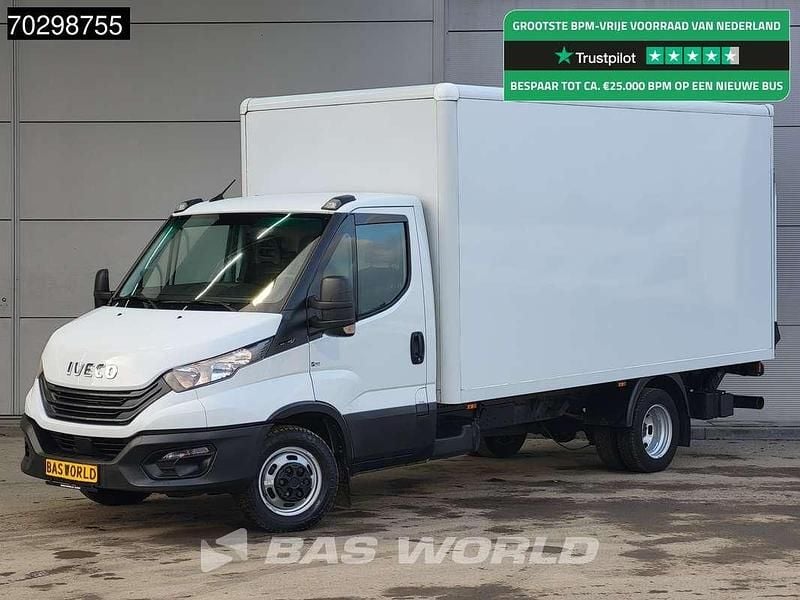 Wit Gebruikt 2023 Iveco Daily Van | € 25.400 (Eerlijke prijs) - Afbeelding 1/3