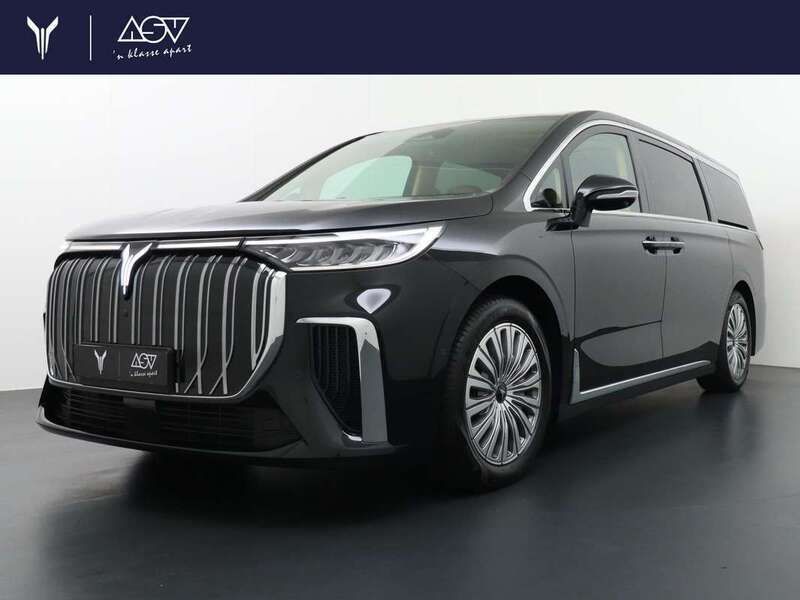 Zwart, metallic lak Nieuw 2024 Voyah Dream MPV | € 94.857 - Afbeelding 1/4