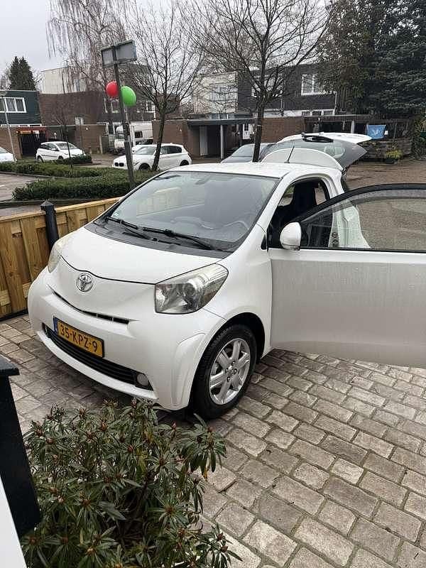Occasion Toyota iQ 68 PK (50 kW) 2010 Wit Hatchback