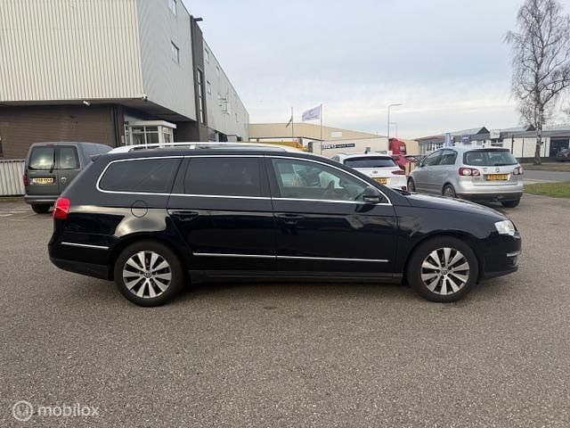 Occasion VW Passat Highline 122 PK (89 kW) 2010 Zwart Stationwagen