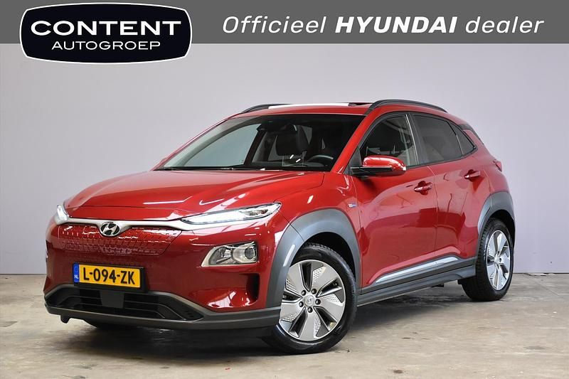 Rood Occasion 2021 Hyundai Kona SUV | € 20.440 (Super prijs) - Afbeelding 1/4