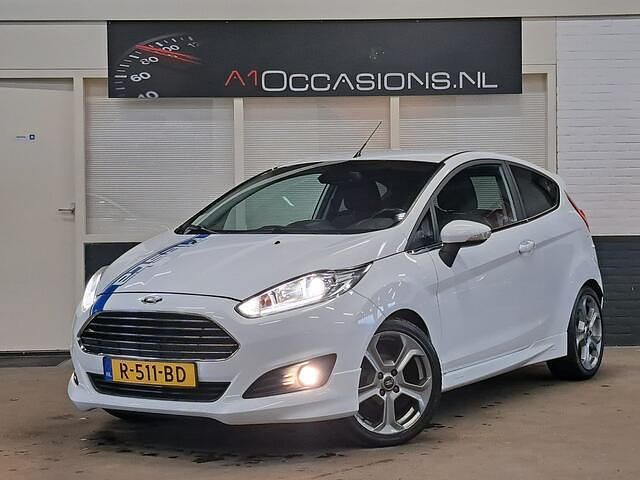 Occasion Ford Fiesta Titanium 101 PK (74 kW) 2014 Wit Hatchback