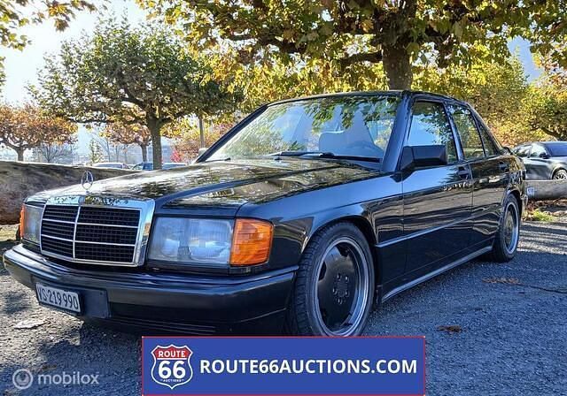 Zwart Gebruikt 1989 Mercedes 190 | € 7.500 - Afbeelding 1/4