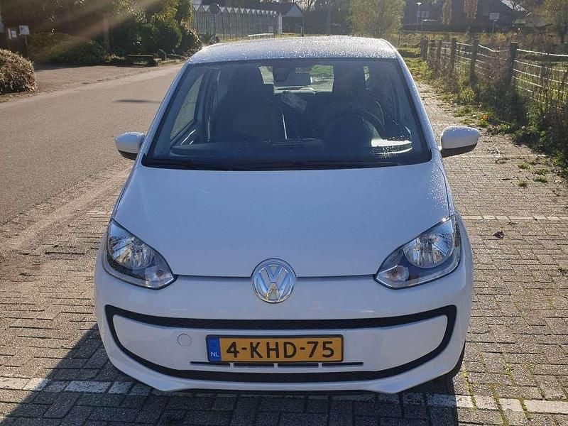 Wit Gebruikt 2013 VW up! Move Hatchback | € 4.495 (Eerlijke prijs) - Afbeelding 1/4
