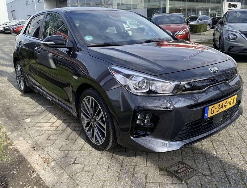 Grijs Gebruikt 2019 Kia Rio GT-Line Hatchback | € 11.500 (Eerlijke prijs) - Afbeelding 1/4