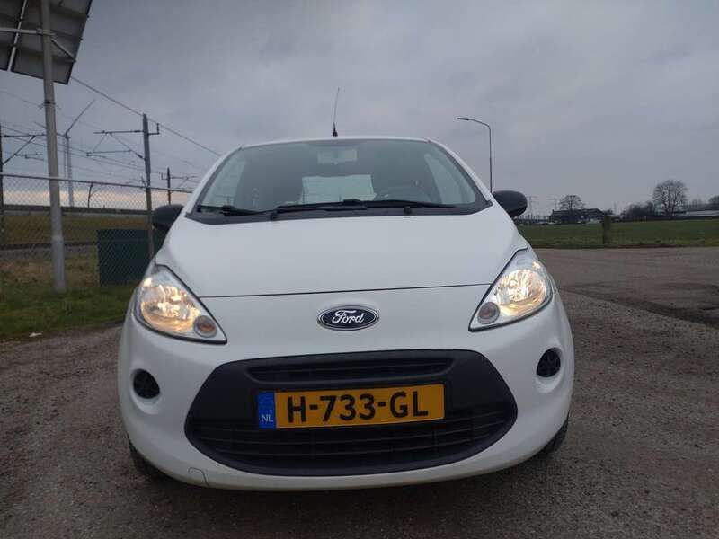 Occasion Ford Ka Style 69 PK (50 kW) 2014 Wit Hatchback