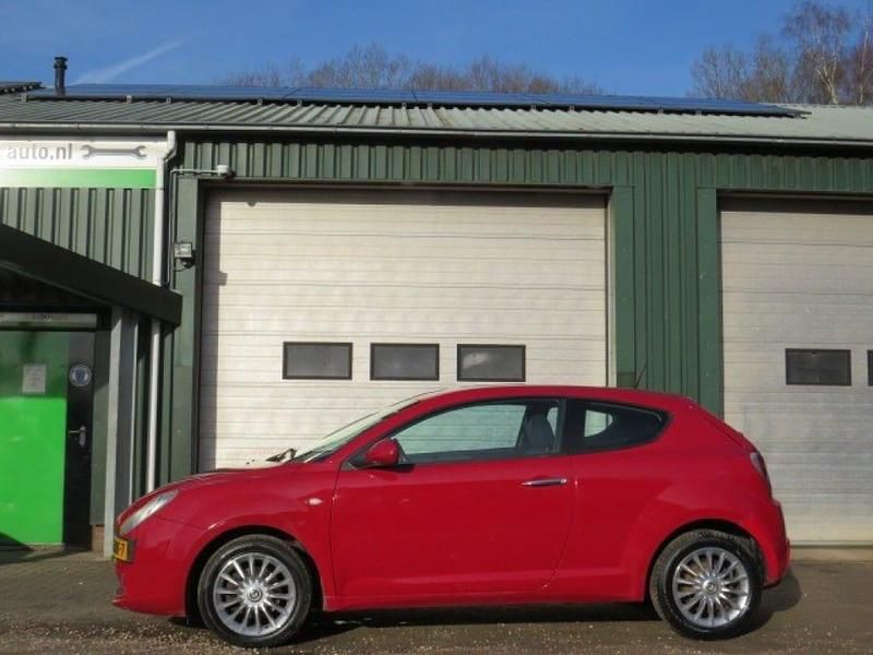 Occasion Alfa Romeo MiTo Progression 135 PK (99 kW) 2010 Rood Hatchback