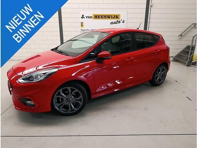 Rood Gebruikt 2020 Ford Fiesta ST-Line Hatchback | € 12.950 (Goede deal) - Afbeelding 1/4