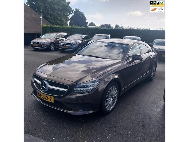 Beige Gebruikt 2015 Mercedes CLS400 Sedan | € 18.999 - Afbeelding 1/4