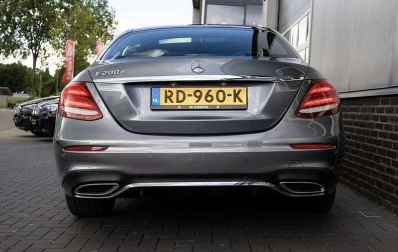 Occasion Mercedes E200 150 PK (110 kW) 2017 Grijs Sedan