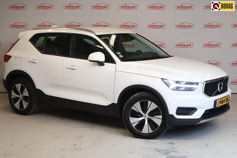 Suv Gebruikt 2020 Volvo XC40 Momentum SUV | € 27.450 (Eerlijke prijs) - Afbeelding 1/4