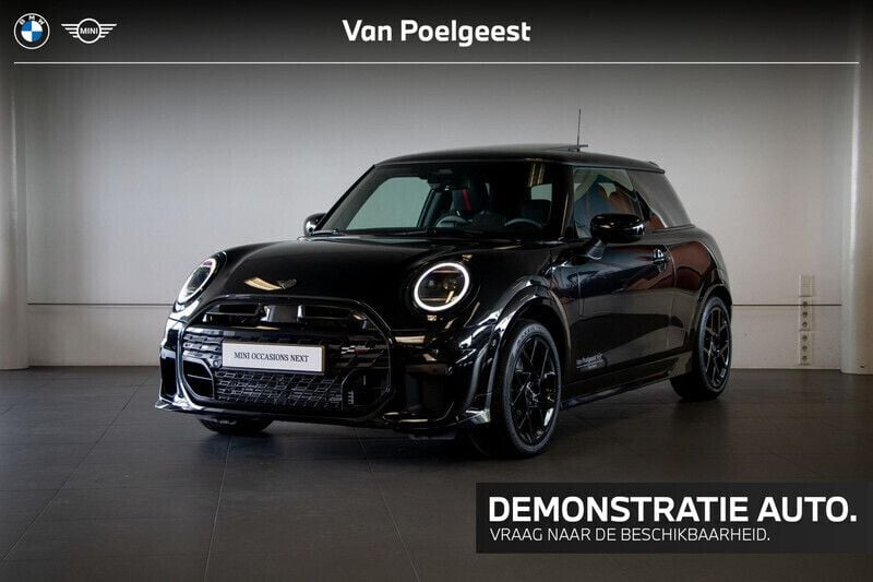 Zwart Gebruikt 2024 Mini John Cooper Works Hatchback | € 36.900 (Super prijs) - Afbeelding 1/4