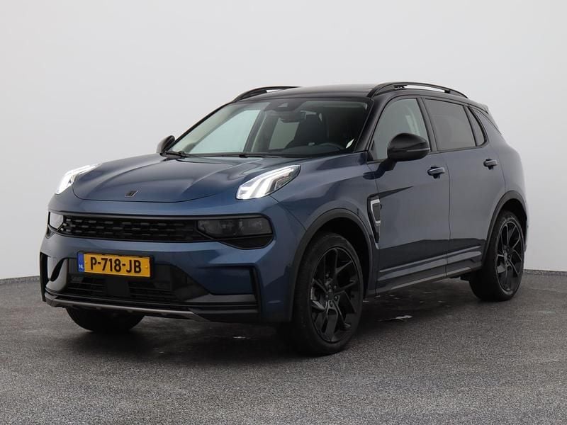 Blauw (metallic) Gebruikt 2022 Lynk & Co 01 SUV | € 20.400 (Super prijs) - Afbeelding 1/4