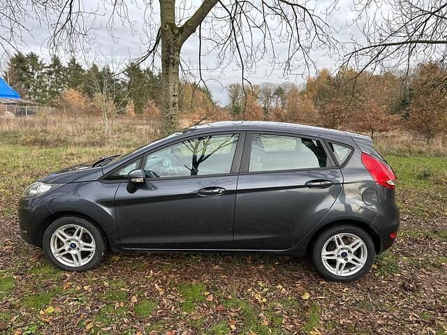 Occasion Ford Fiesta Limited 60 PK (44 kW) 2009 Grijs Hatchback
