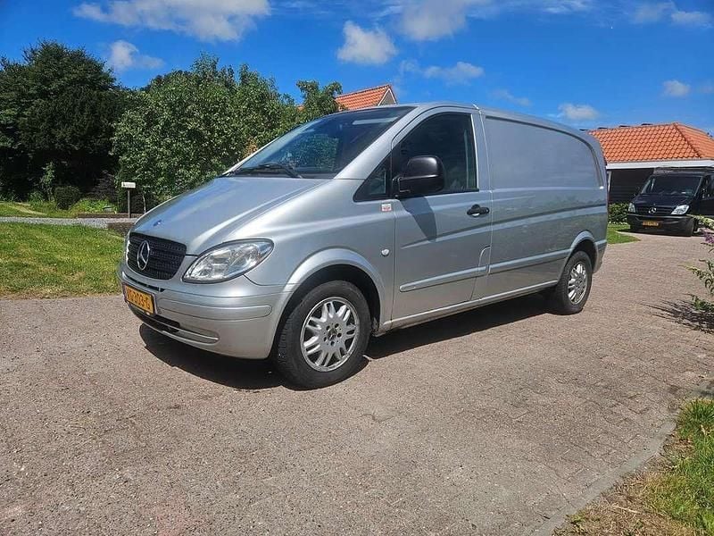 Zilver Gebruikt 2008 Mercedes Vito MPV | € 3.999 (Super prijs) - Afbeelding 1/4