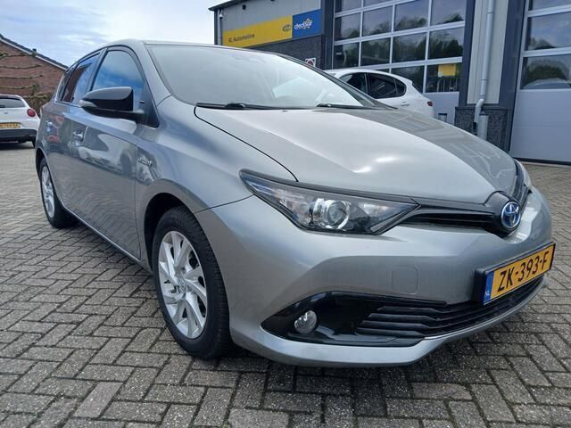 Grijs Gebruikt 2019 Toyota Auris Plus Hatchback | € 17.495 (Eerlijke prijs) - Afbeelding 1/4
