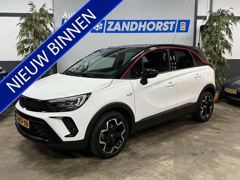 Wit Occasion 2022 Opel Crossland X Ultimate SUV | € 16.995 (Goede deal) - Afbeelding 1/4
